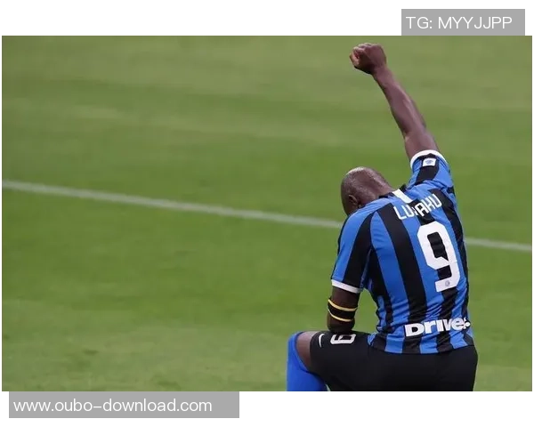 米利托的传奇之路:从草根到天下足球的璀璨明星